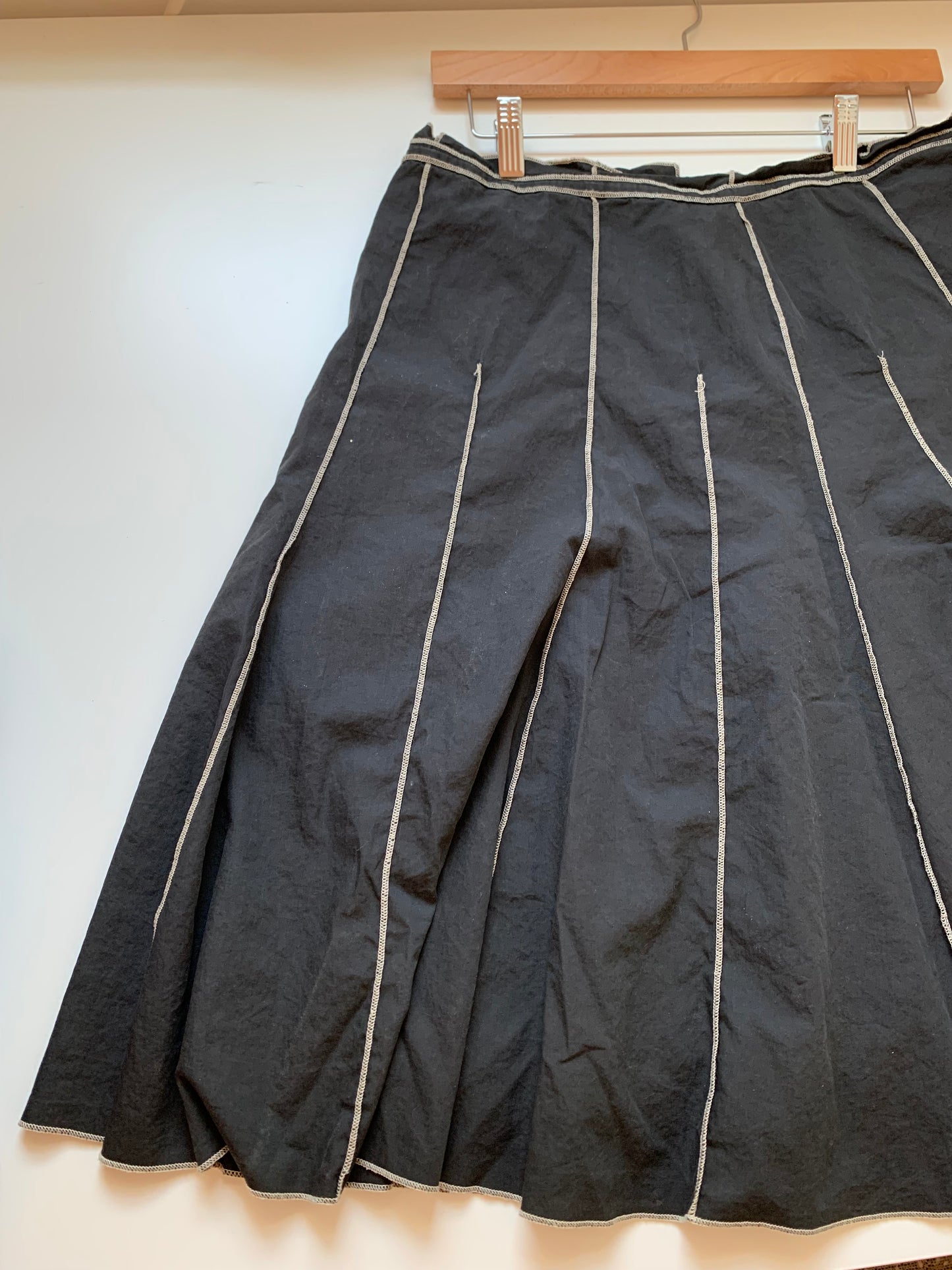 Charcoal and cream contrast skirt