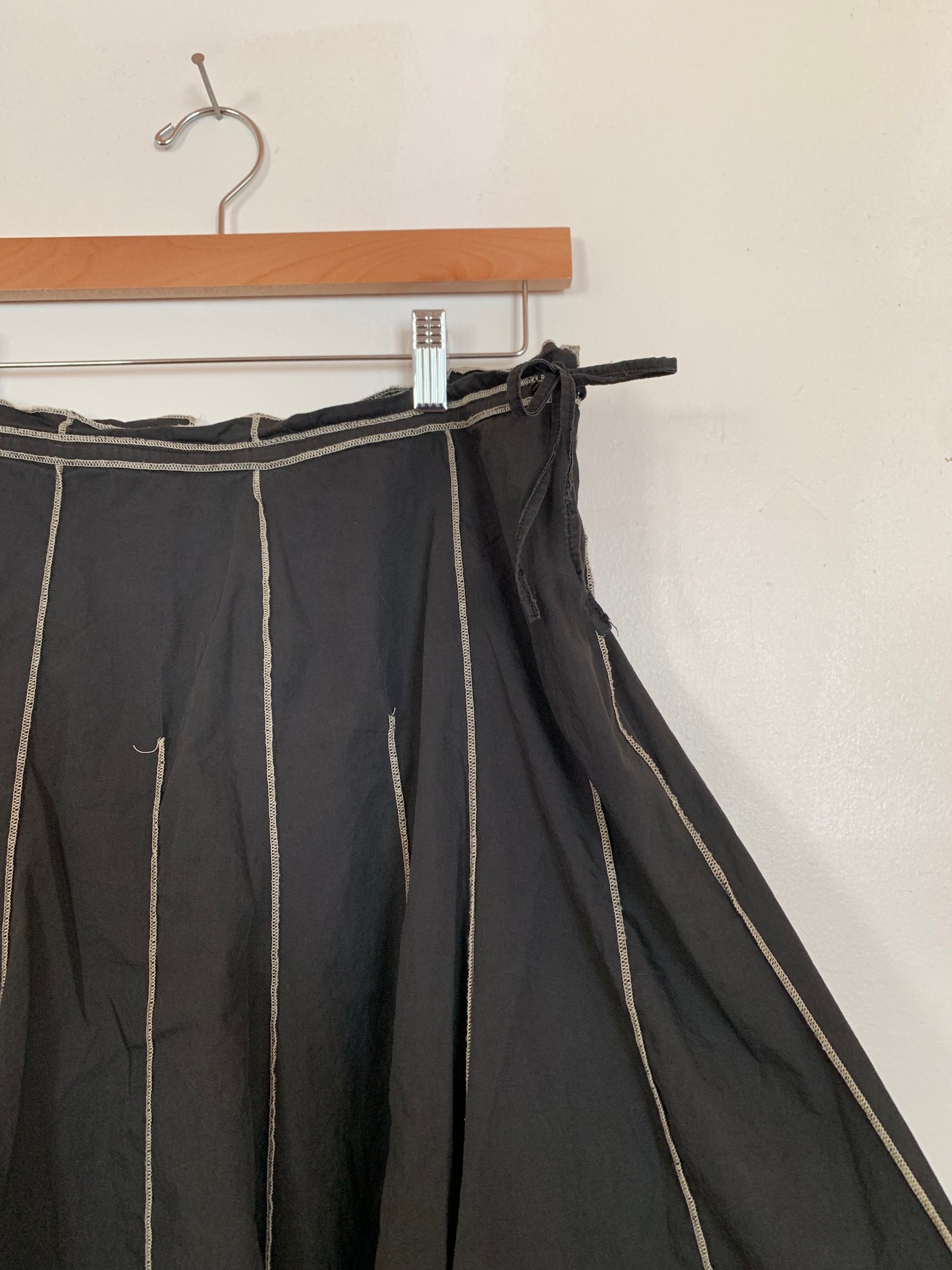 Charcoal and cream contrast skirt
